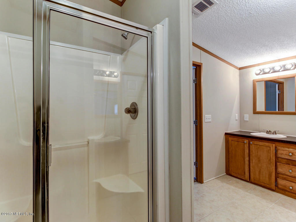 3005 Ruddy Lane Middleburg, FL 32068 - Photo 21 of 39 3005 Ruddy Ln Middleburg FL-MLS_Size-024
