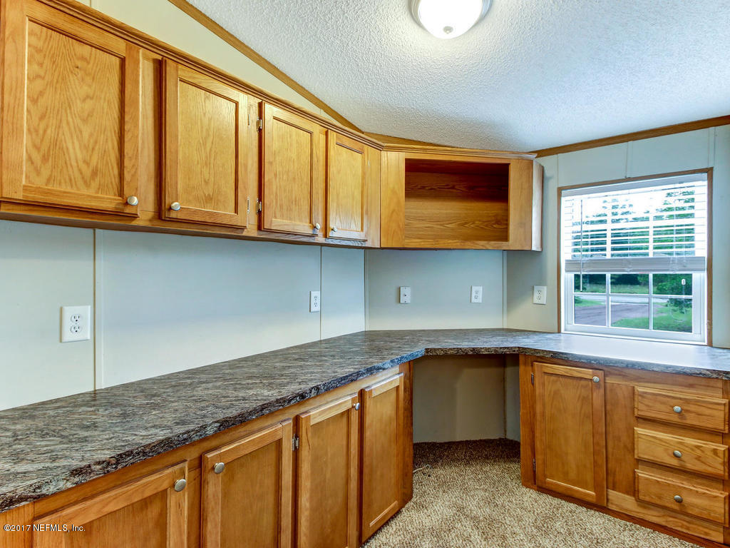 3005 Ruddy Lane Middleburg, FL 32068 - Photo 22 of 39 3005 Ruddy Ln Middleburg FL-MLS_Size-025