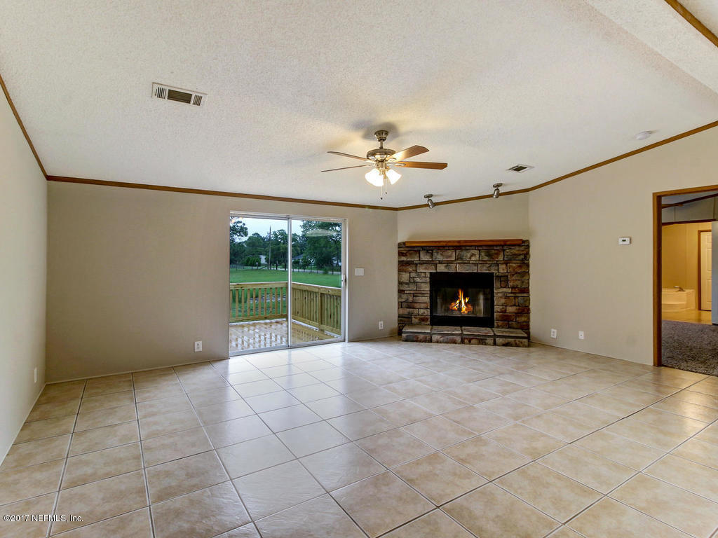 3005 Ruddy Lane Middleburg, FL 32068 - Photo 5 of 39 3005 Ruddy Ln Middleburg FL-MLS_Size-008