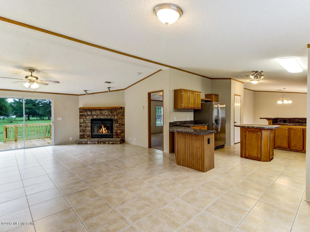 3005 Ruddy Lane Middleburg, FL 32068 - Photo 9 of 39 3005 Ruddy Ln Middleburg FL-MLS_Size-012