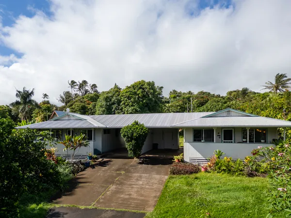 $924,000 | 52-277 Keokea Park Road, Kapaau, HI 96755