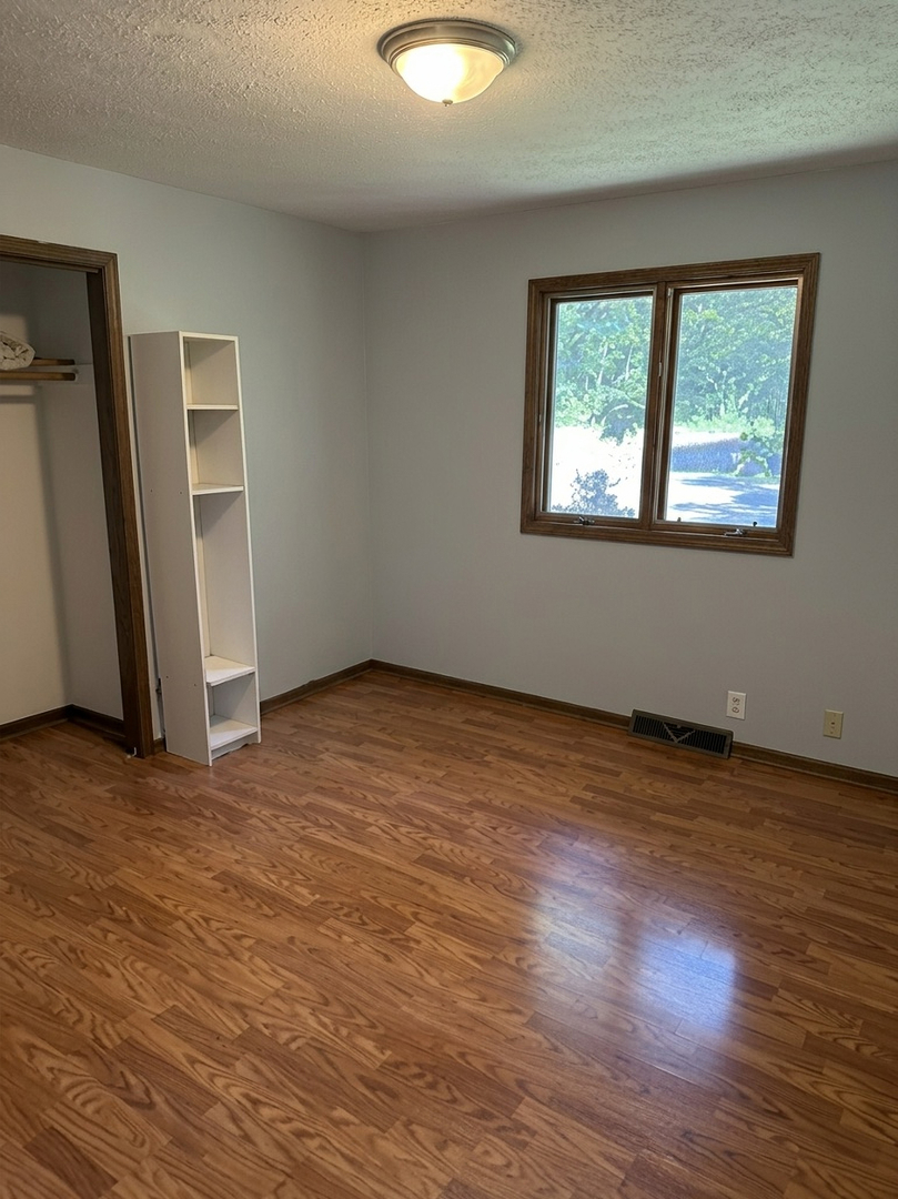 14309 K K B Road Capron, IL 61012 - Photo 16 of 33