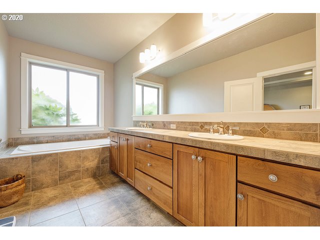1173 Goff Road Forest Grove, OR 97116 - Photo 16 of 30 Gallery Image 16