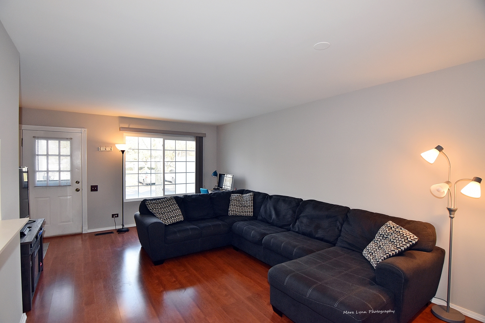 1484 Normantown Road Naperville, IL 60564 - Photo 4 of 19