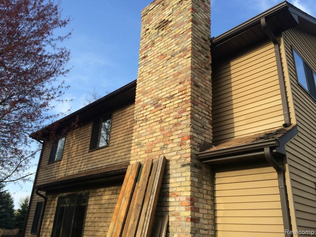 1186 Wreckenridge Road Flint, MI 48532 - Photo 4 of 33 photo 2 (2).jpg