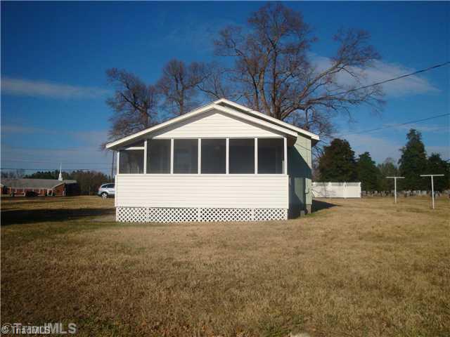 4739 Sandy Camp Road High Point, NC 27265 - Photo 2 of 11 Exterior Back.