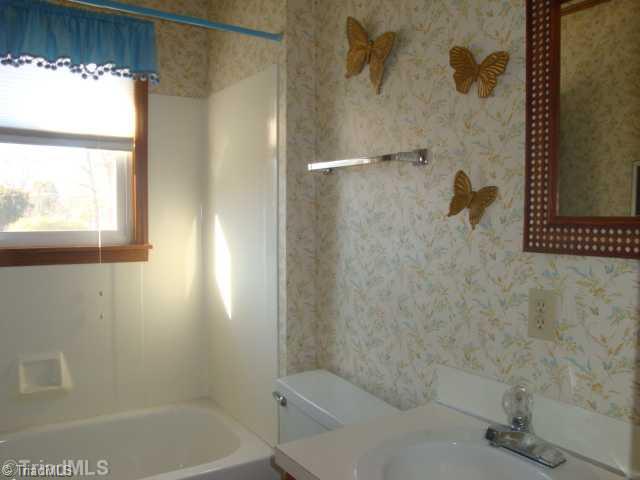 4739 Sandy Camp Road High Point, NC 27265 - Photo 9 of 11 Bath.