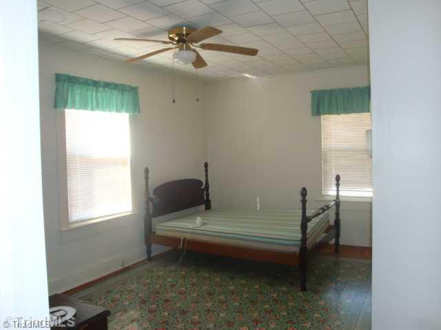 4739 Sandy Camp Road High Point, NC 27265 - Photo 10 of 11 1st Bedroom.