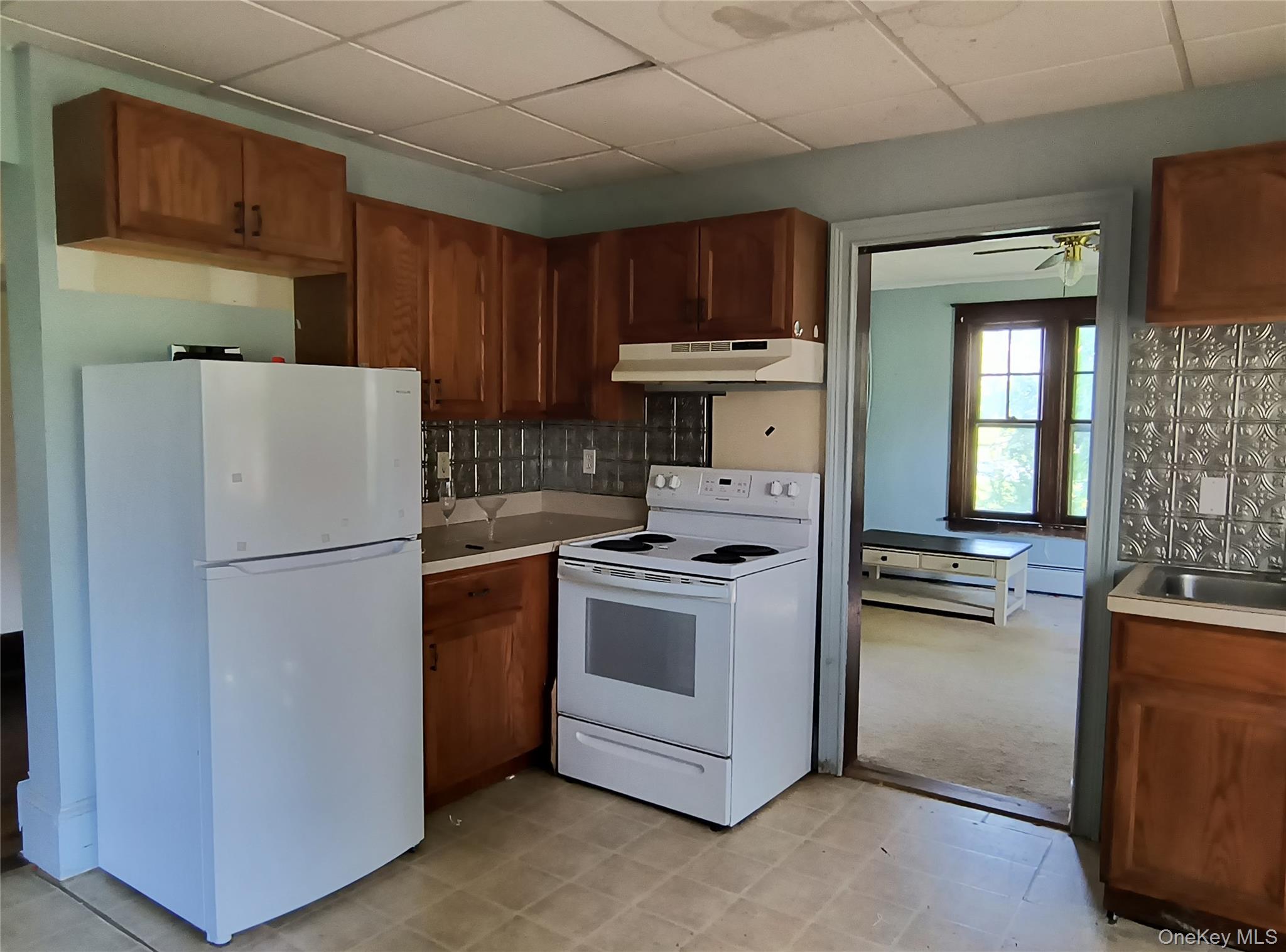 210 Manchester Road Poughkeepsie, NY 12603 - Photo 4 of 21