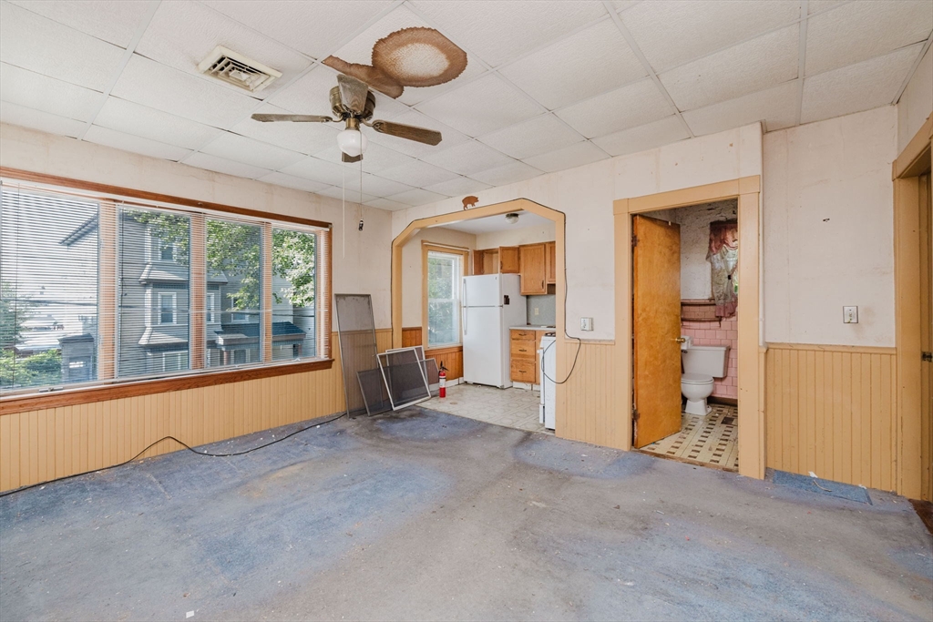 1004 Slade Street Fall River, MA 02724 - Photo 21 of 24 Gallery Image 21