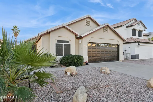 $427,500 | 3101 East Wagoner Road, Phoenix, AZ 85032