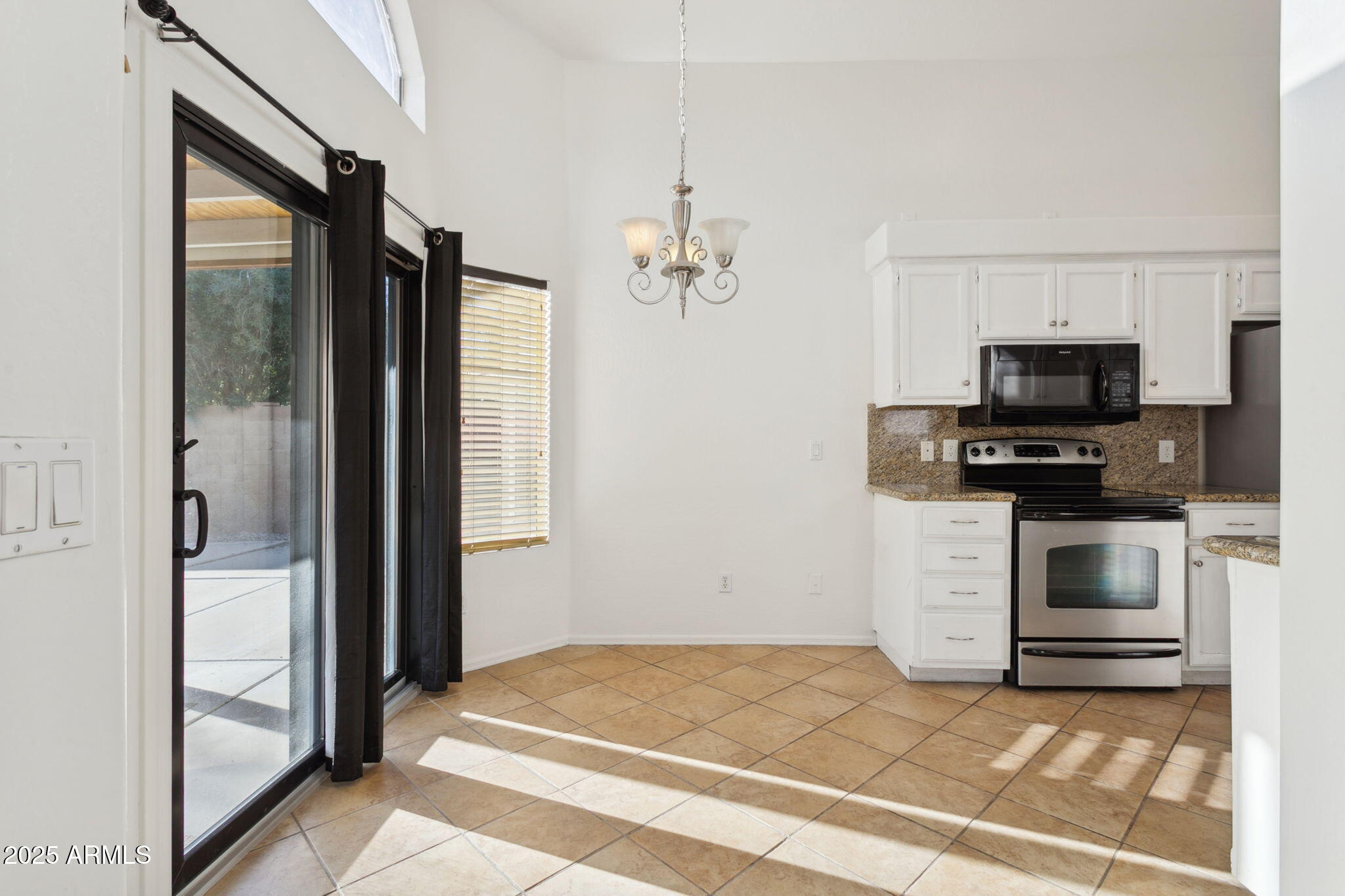 3101 East Wagoner Road Phoenix, AZ 85032 - Photo 13 of 32 Abundant natural light