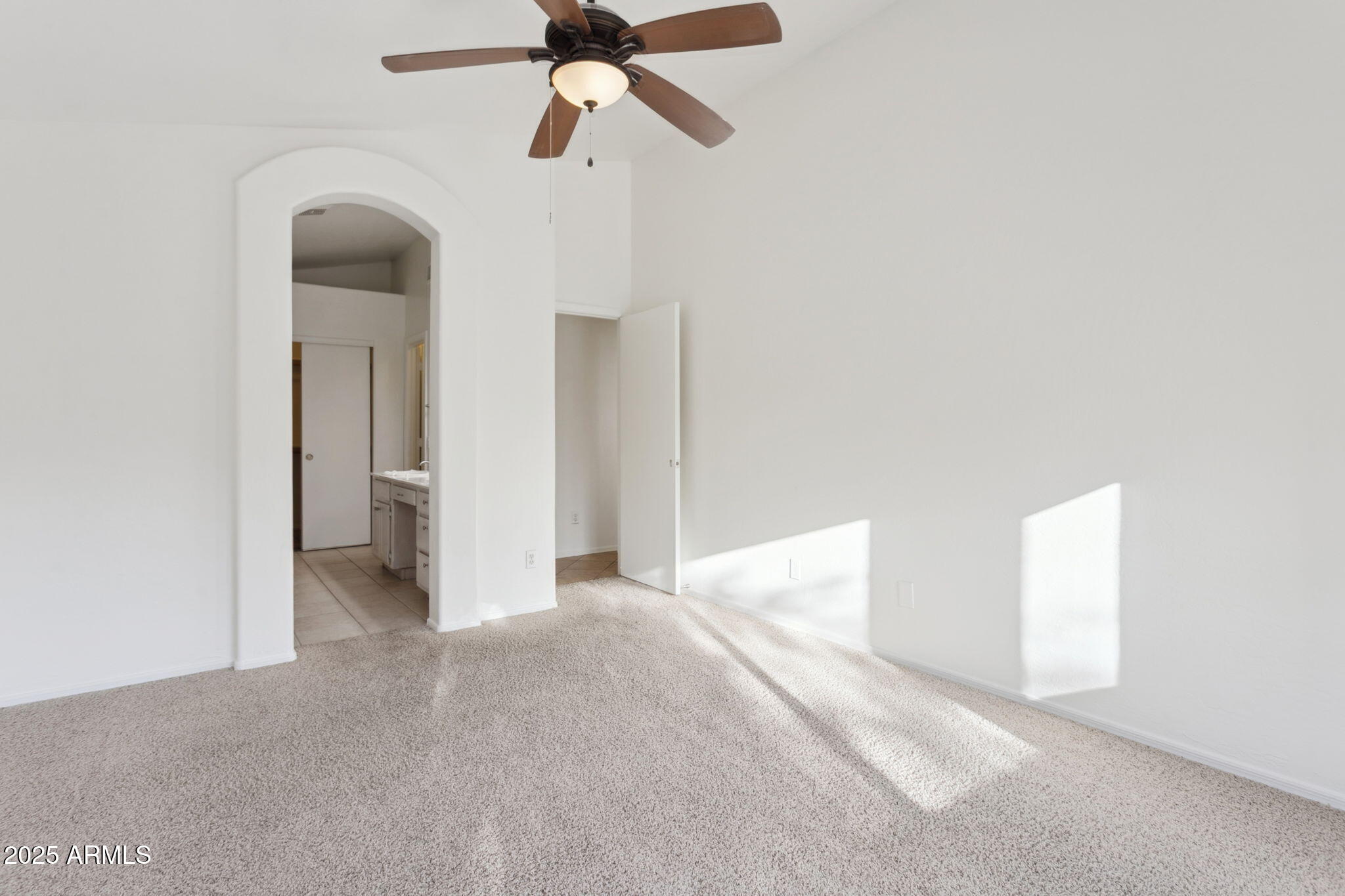 3101 East Wagoner Road Phoenix, AZ 85032 - Photo 19 of 32 18-web-or-mls-3101-e-wagoner-rd