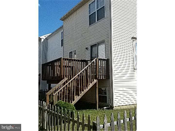 103 Denny Circle Newark, DE 19702 - Photo 3 of 5 Exterior Back