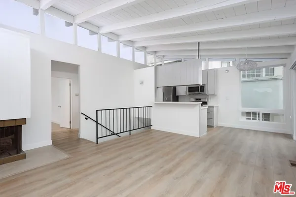 $9,499 | 319 23rd Street, Manhattan Beach, CA 90266