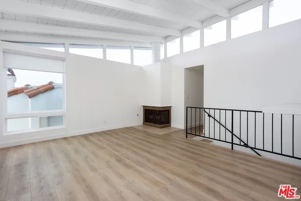 $9,499 | 319 23rd Street, Manhattan Beach, CA 90266