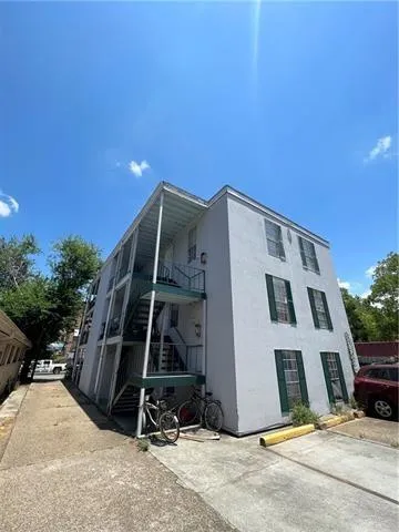 $1,250 | 1316 Aline Street, Unit 30, New Orleans, LA 70115
