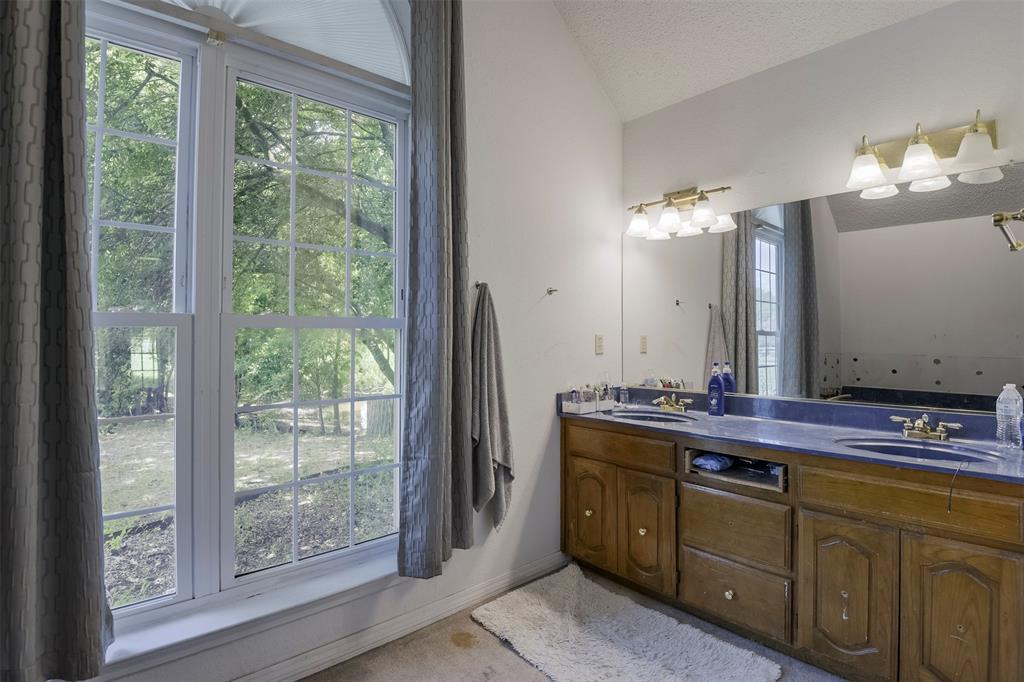 511 Farrar Road Waxahachie, TX 75165 - Photo 10 of 32