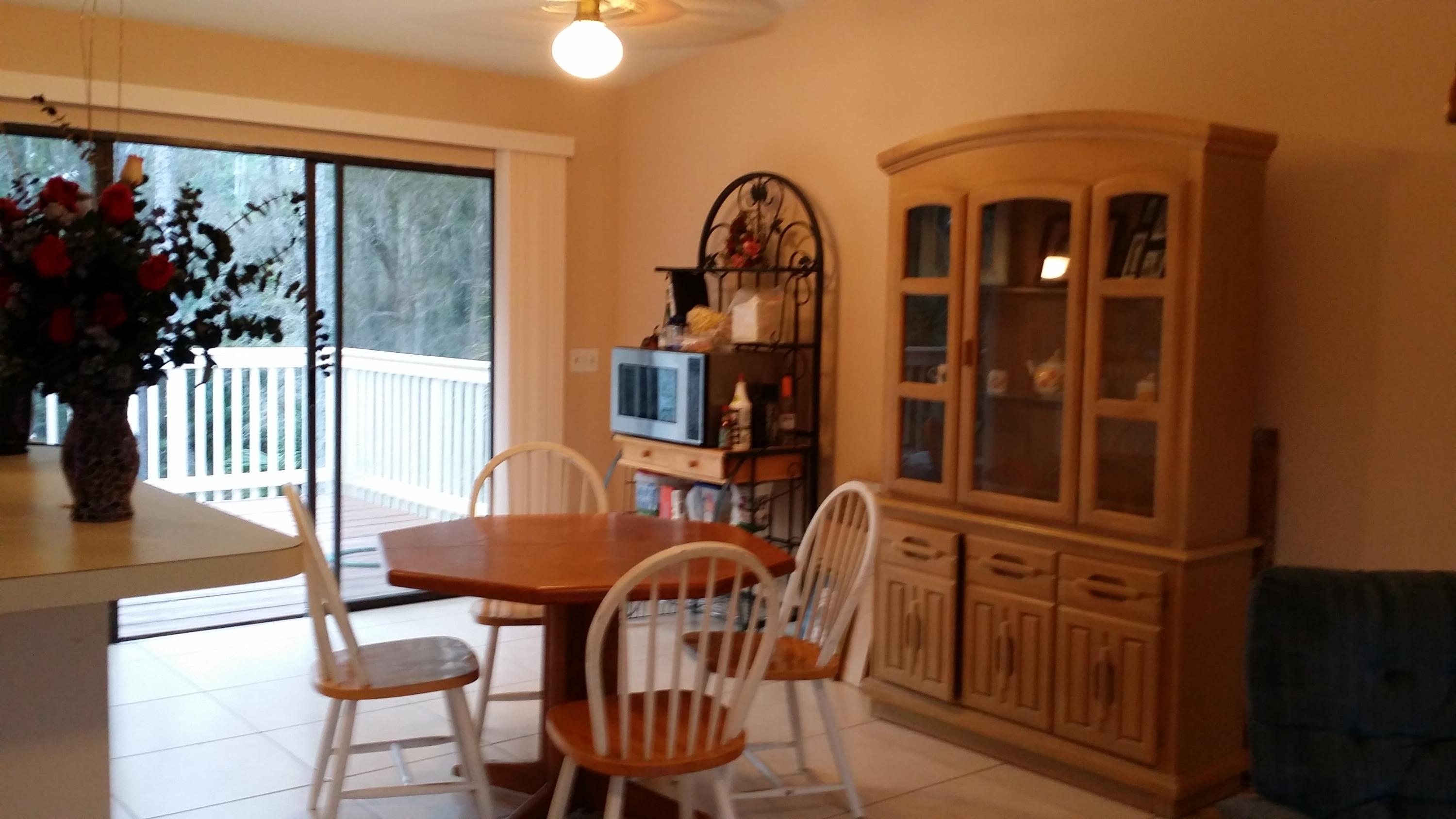 2589 B Road Loxahatchee, FL 33470 - Photo 3 of 27 Upstairs Dining Area