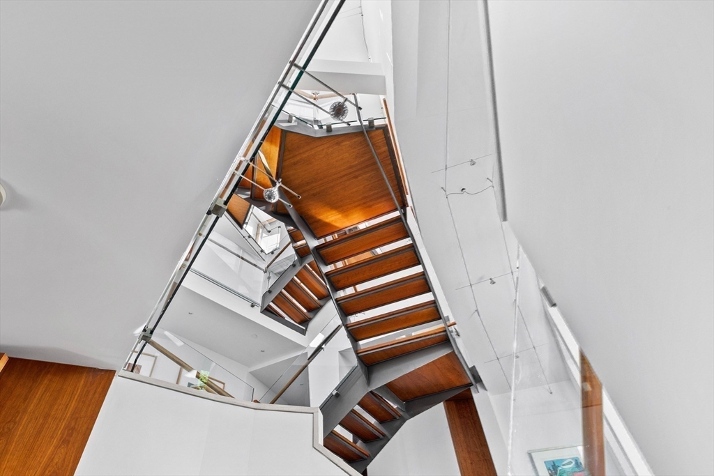 55 Leicester Street Brookline, MA 02445 - Photo 18 of 41