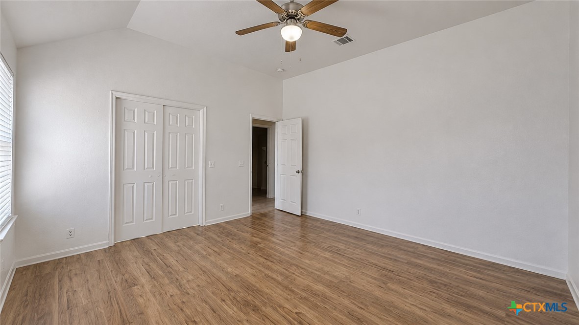 104 Evergreen Circle Georgetown, TX 78626 - Photo 10 of 18