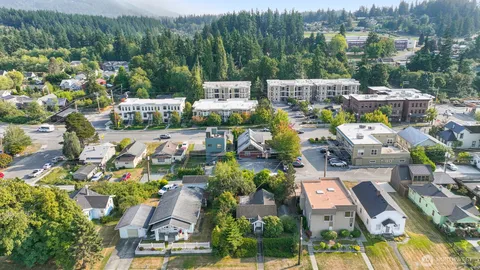 $825,000 | 1302 Larrabee Avenue, Bellingham, WA 98225