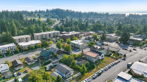 $825,000 | 1302 Larrabee Avenue, Bellingham, WA 98225