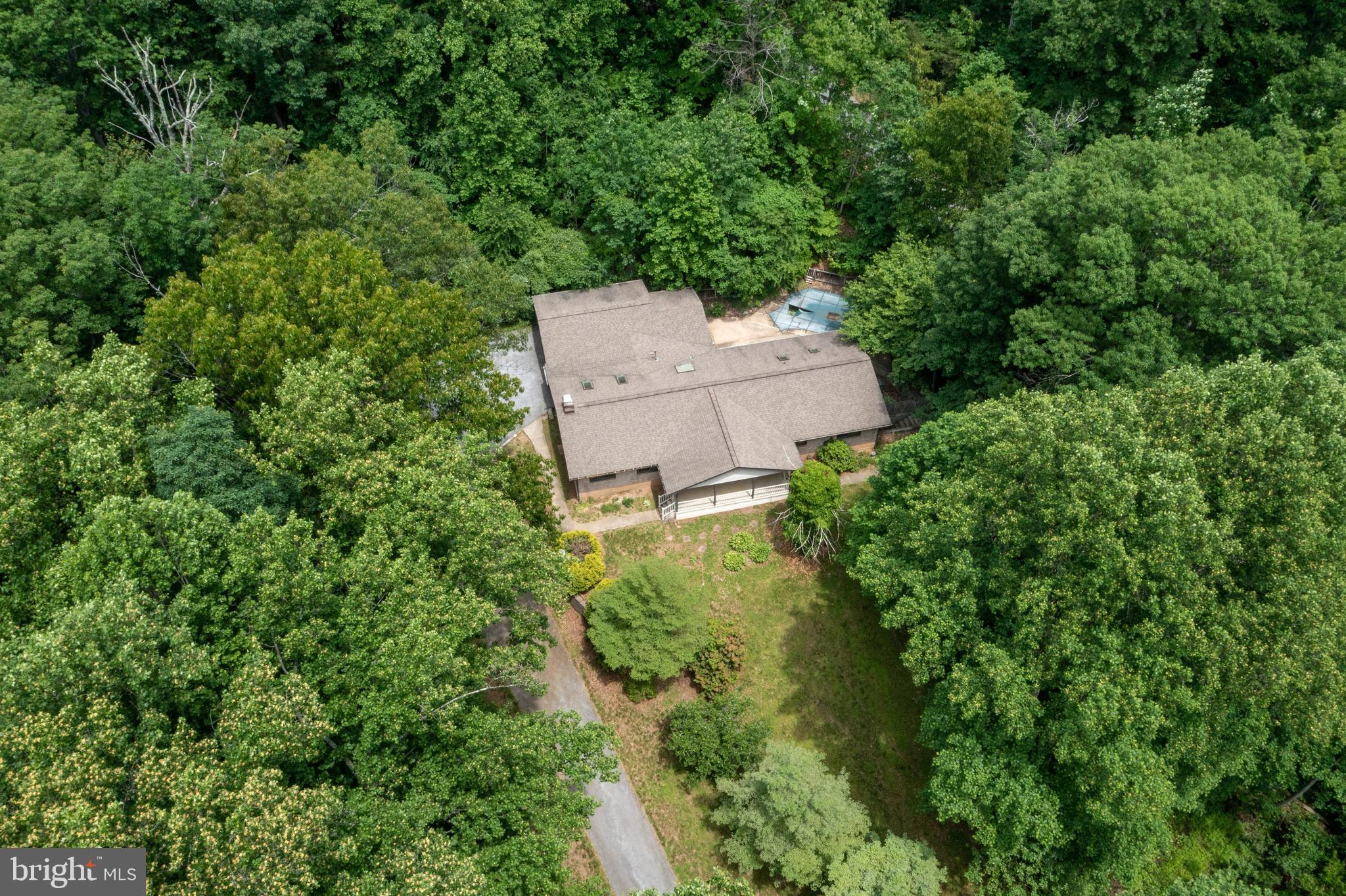 4650 Roop Road Mount Airy, MD 21771 - Photo 3 of 53