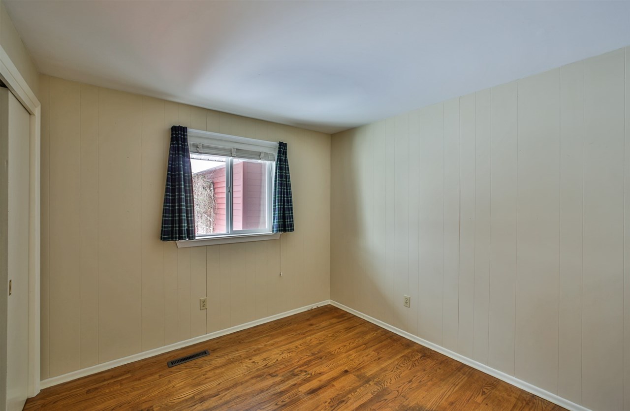 7304 East Bigelow Gulch Road Spokane, WA 99217 - Photo 13 of 20 Gallery Image 13