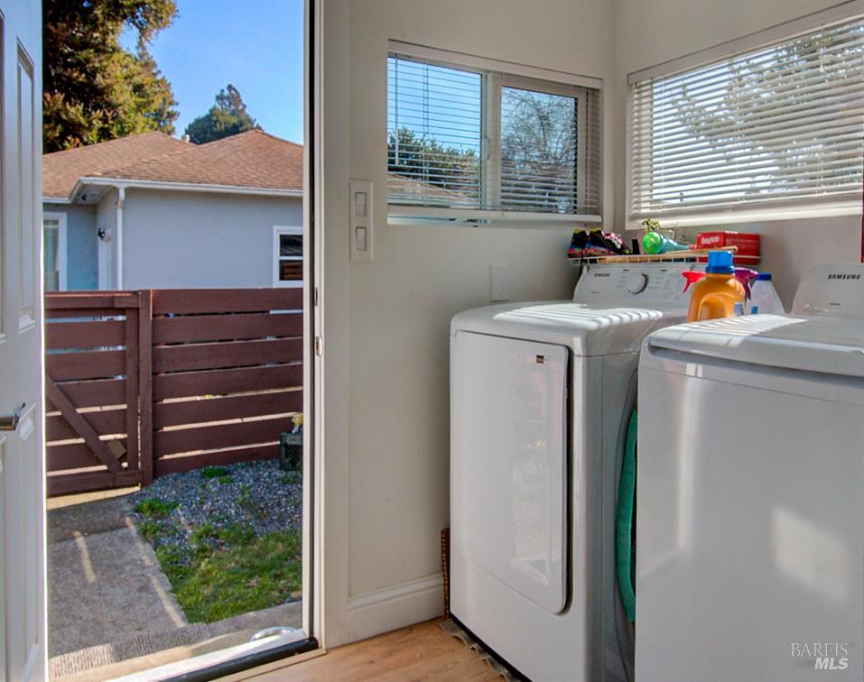 1002 Cedar Street Fort Bragg, CA 95437 - Photo 18 of 26 a utility room with dryer and washer