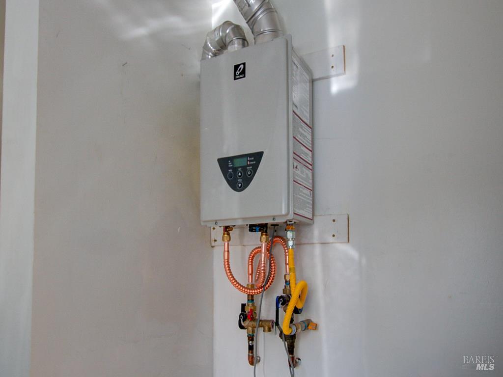 1002 Cedar Street Fort Bragg, CA 95437 - Photo 19 of 26 unknown