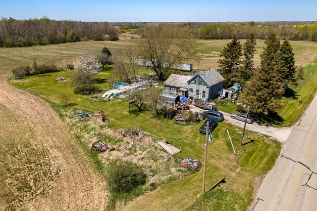 $445,000 | 10704 Korinek Road, Reedsville, WI 54230