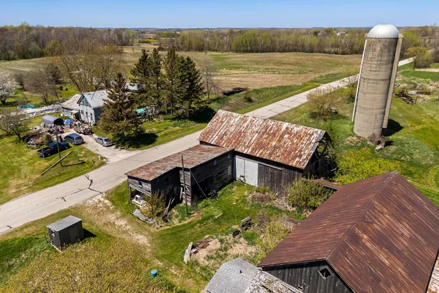 $445,000 | 10704 Korinek Road, Reedsville, WI 54230