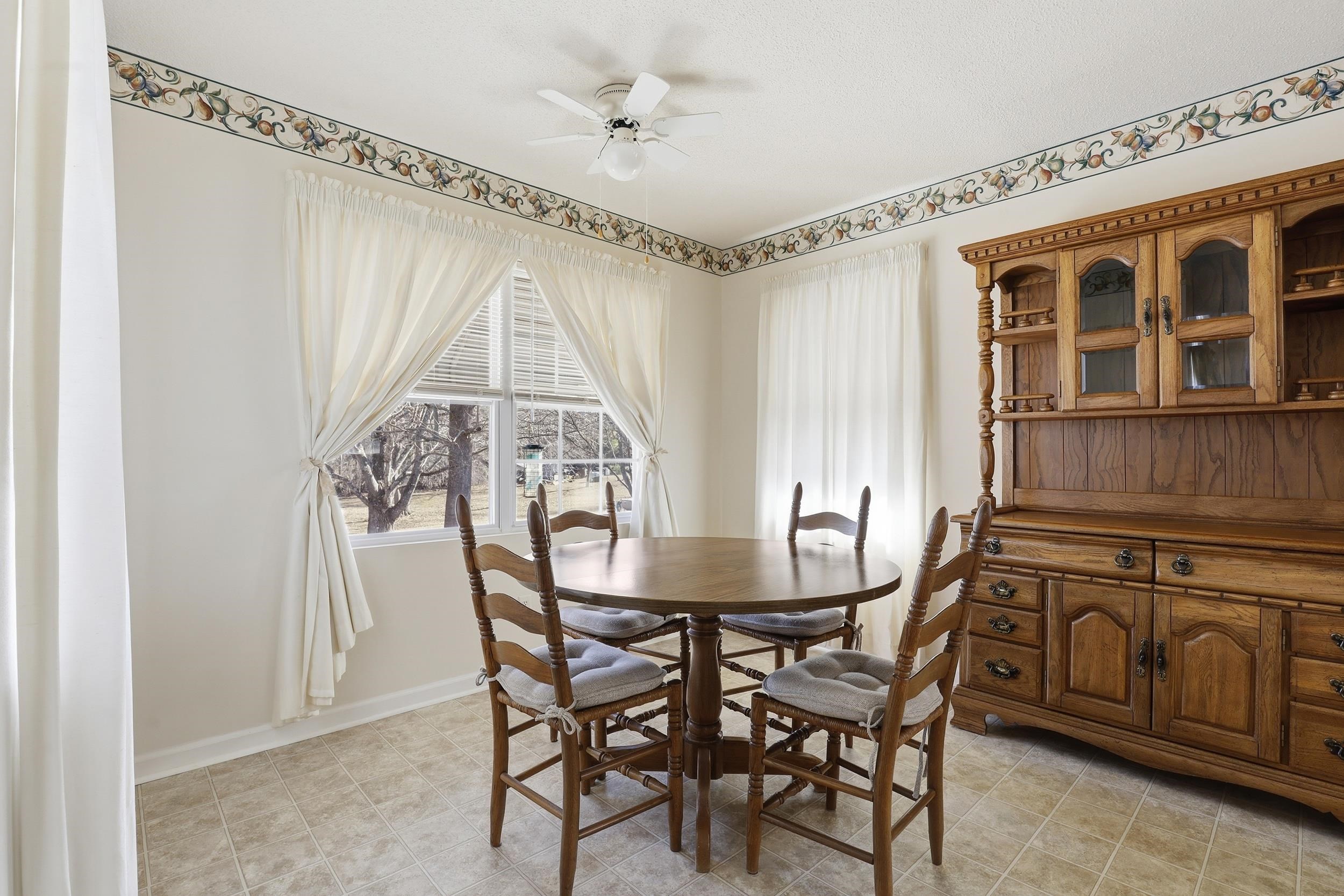 2519 South Blackstock Road Landrum, SC 29356 - Photo 5 of 18