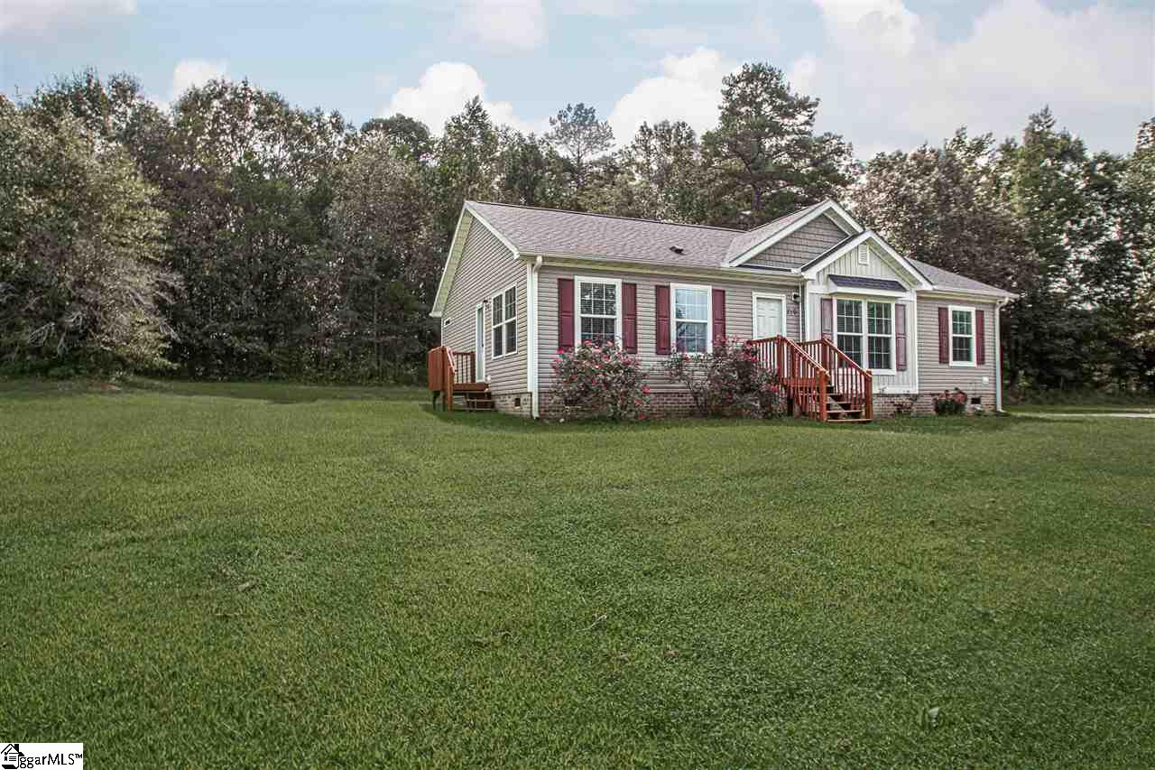 219 A Homestead Road Easley, SC 29642 - Photo 2 of 25 Gallery Image 2