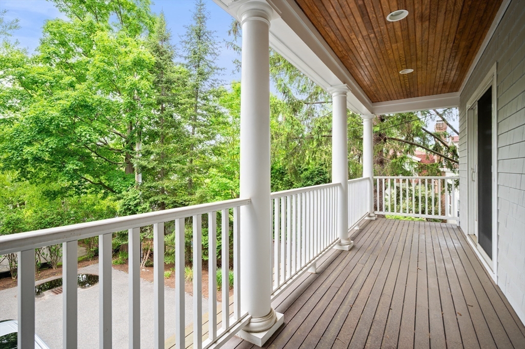 94 Herrick Road, Unit 94 Newton, MA 02459 - Photo 9 of 36 Gallery Image 9