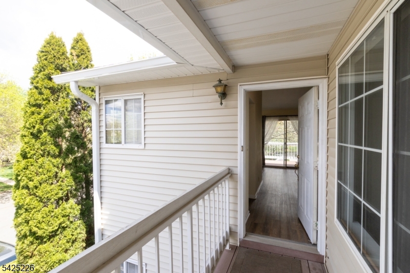 90 Mayfield Road, Unit 90 Bedminster, NJ 07921 - Photo 31 of 38 a view of balcony