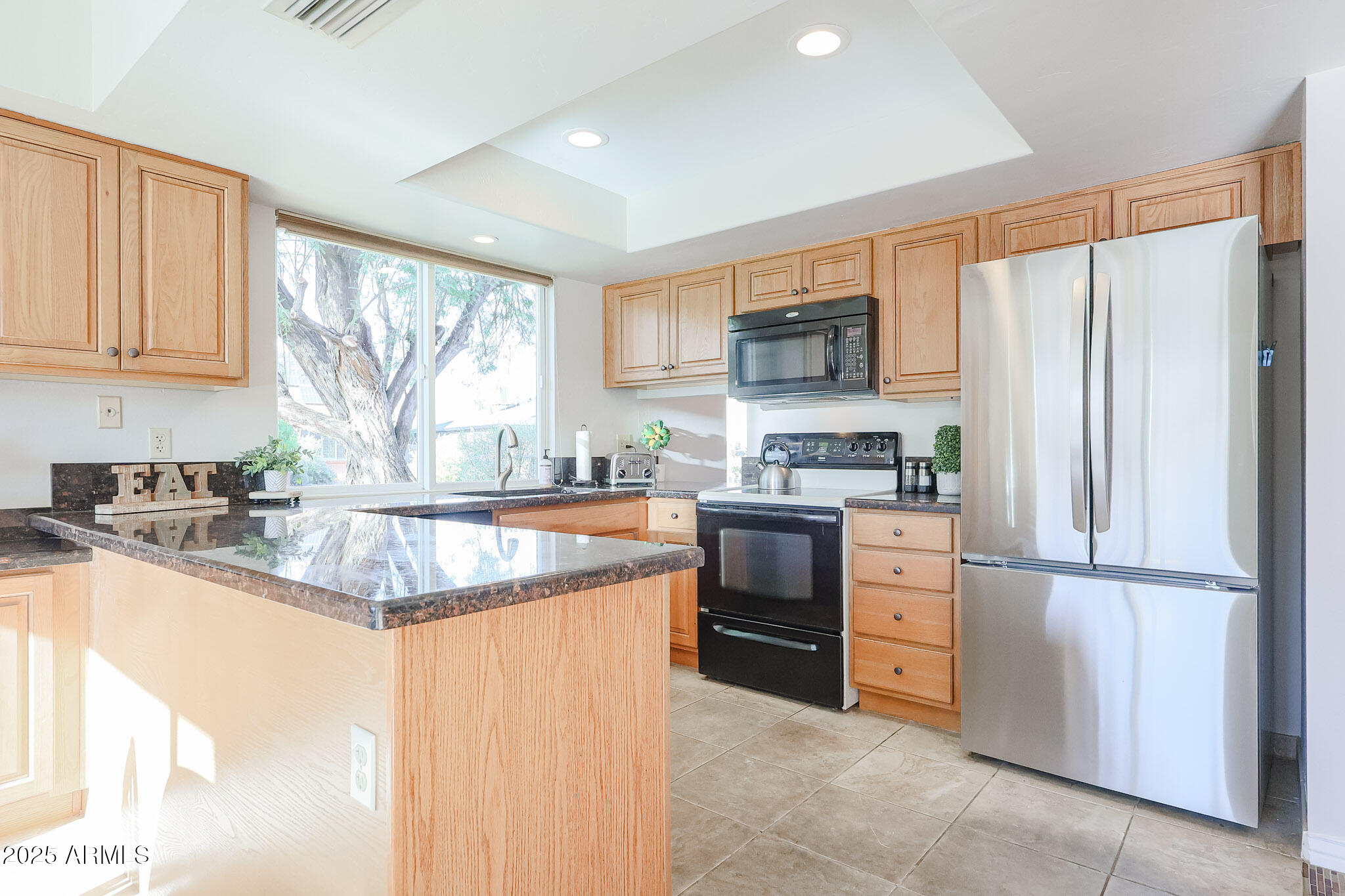 2101 East Redfield Road Phoenix, AZ 85022 - Photo 17 of 43 Granite Countertops