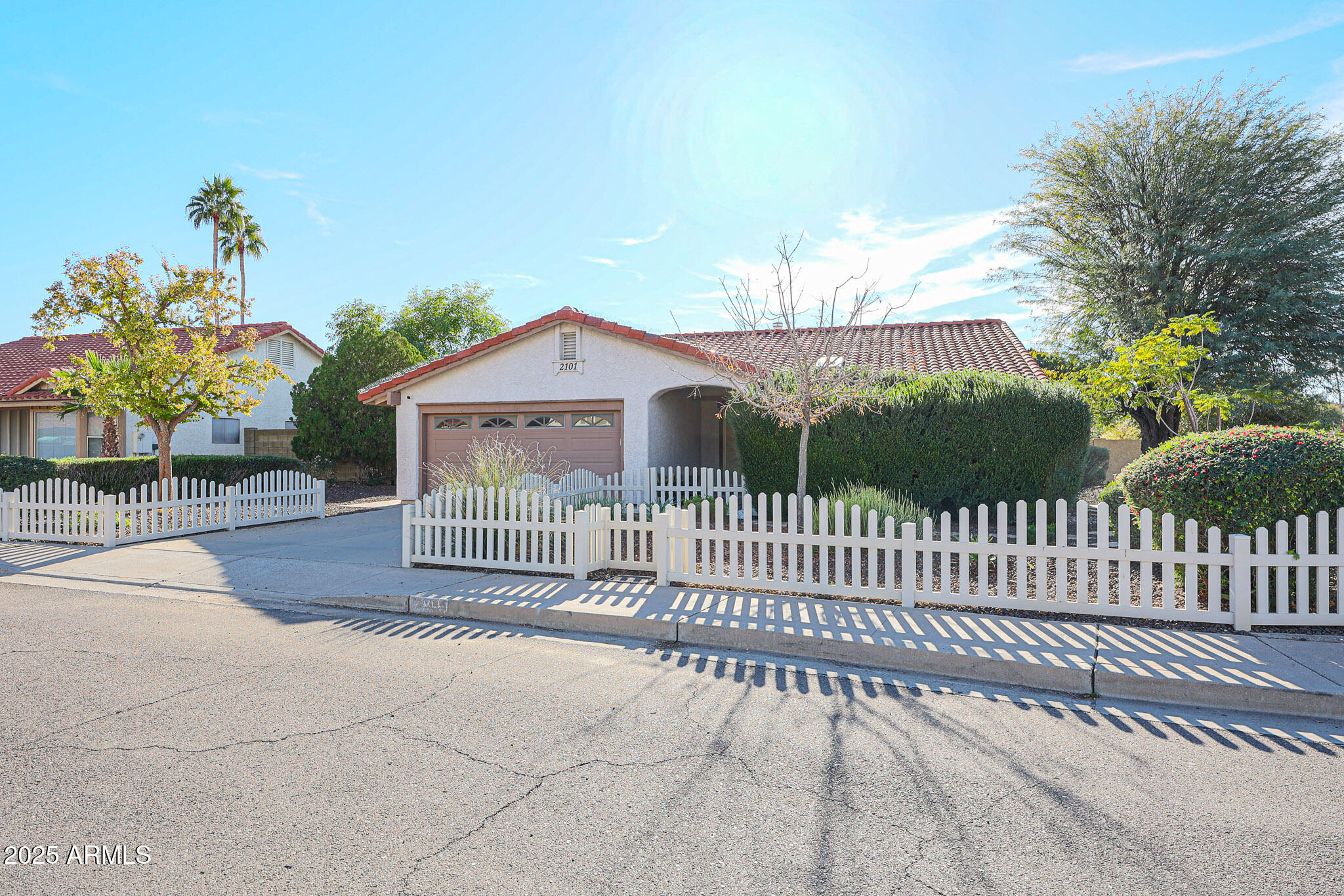 2101 East Redfield Road Phoenix, AZ 85022 - Photo 3 of 43 2-Car Garage