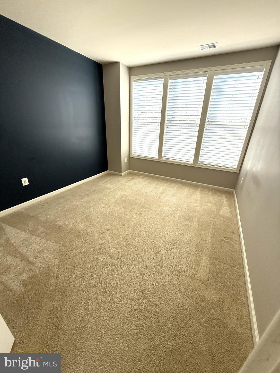 43132 Thoroughfare Gap Terrace Ashburn, VA 20148 - Photo 13 of 18 a view of an empty room with a window