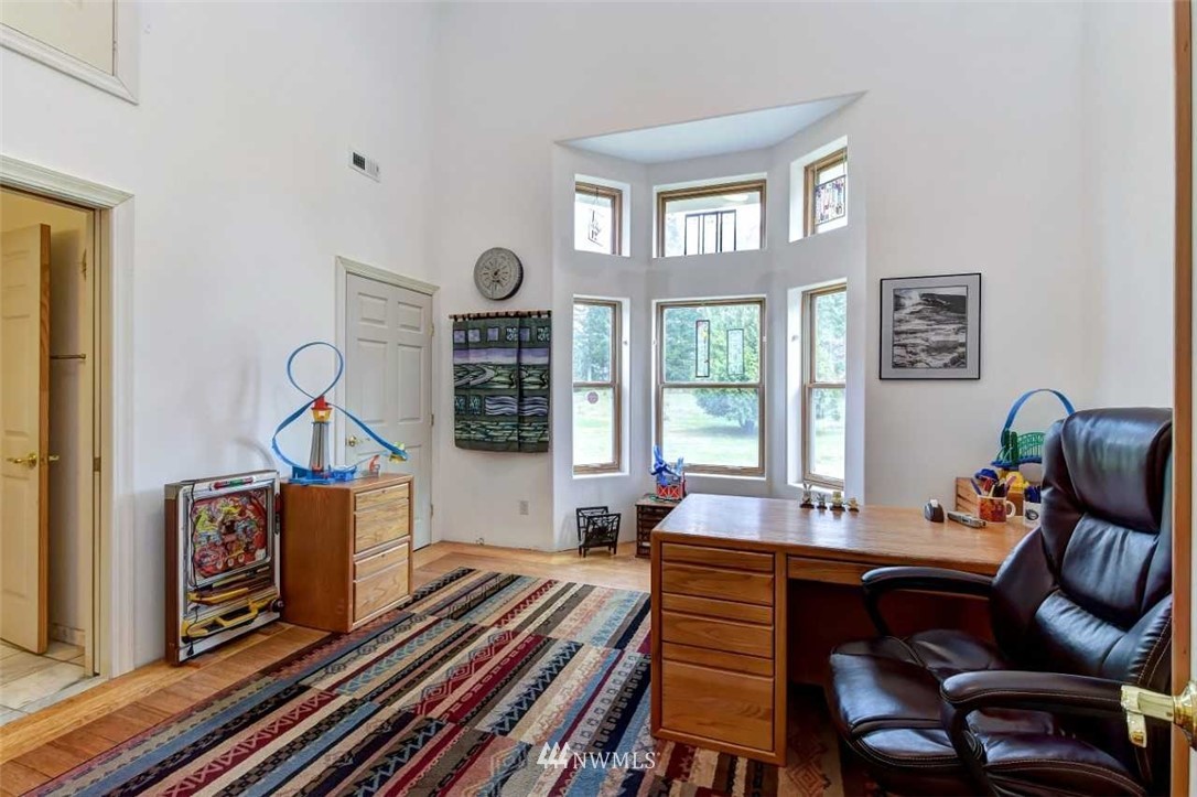 8624 Southeast Overaa Road Port Orchard, WA 98367 - Photo 13 of 23 Gallery Image 13