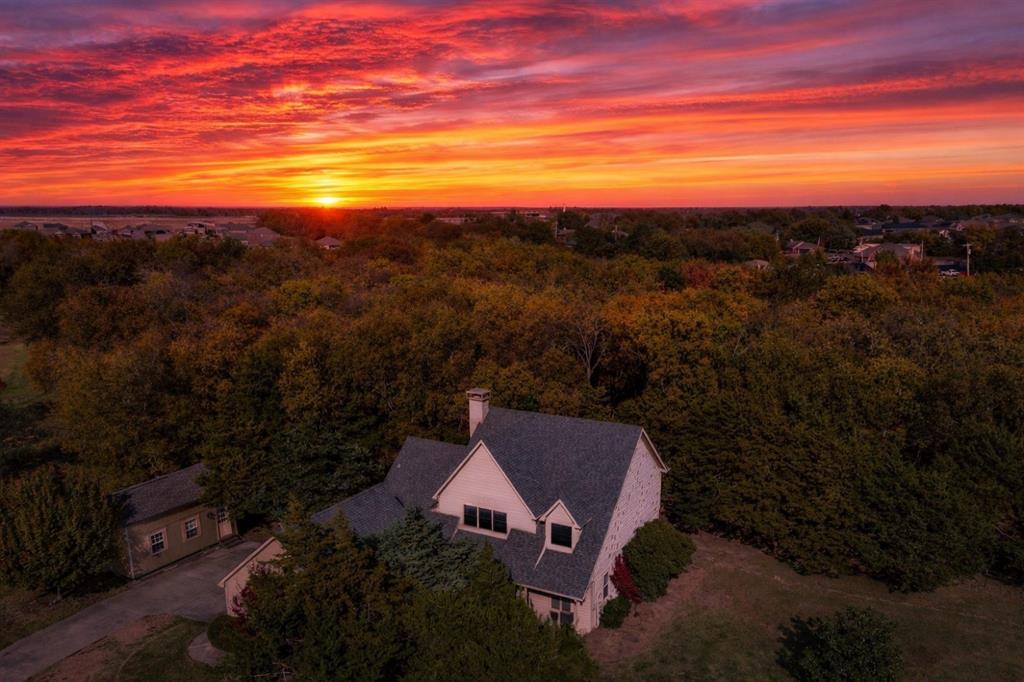 a view of outdoor space and city view
