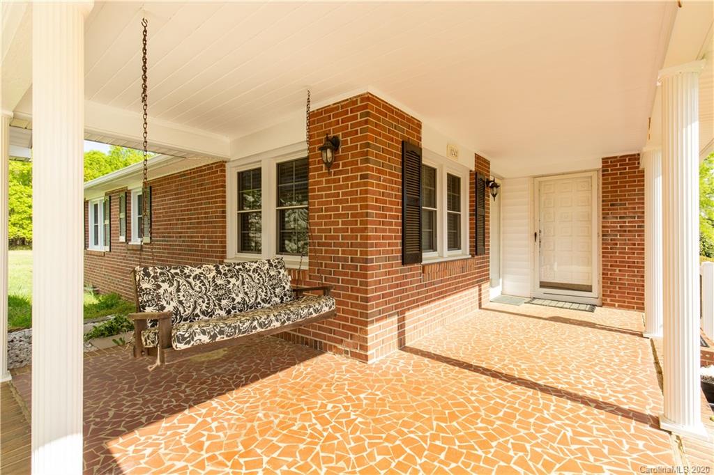 1242 Rocky River Road Lancaster, SC 29720 - Photo 3 of 32