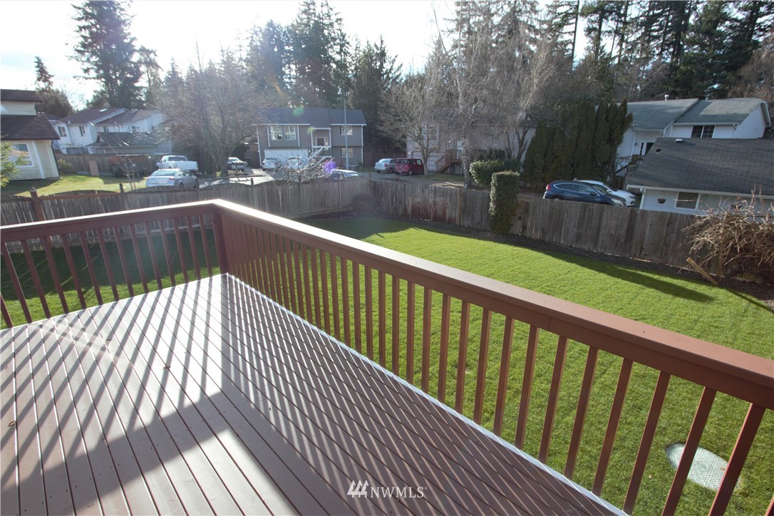 225 North Cabot Road Everett, WA 98203 - Photo 14 of 17