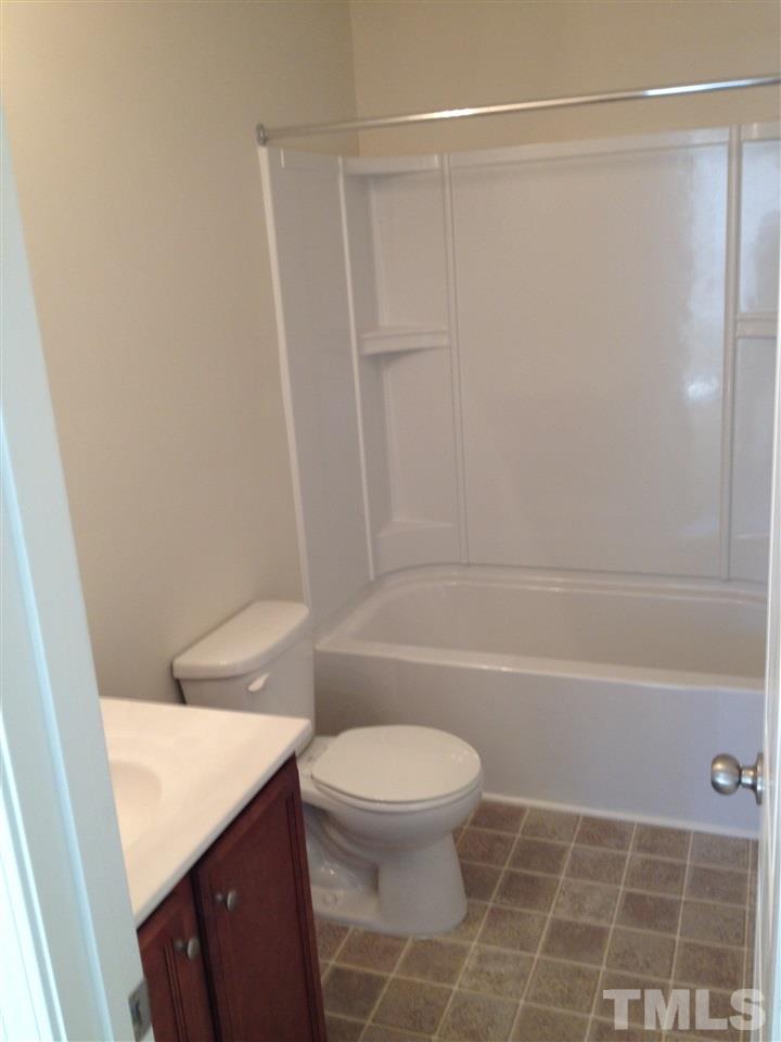 2724 Maybrook Crossing Drive Raleigh, NC 27610 - Photo 10 of 12 Gallery Image 10