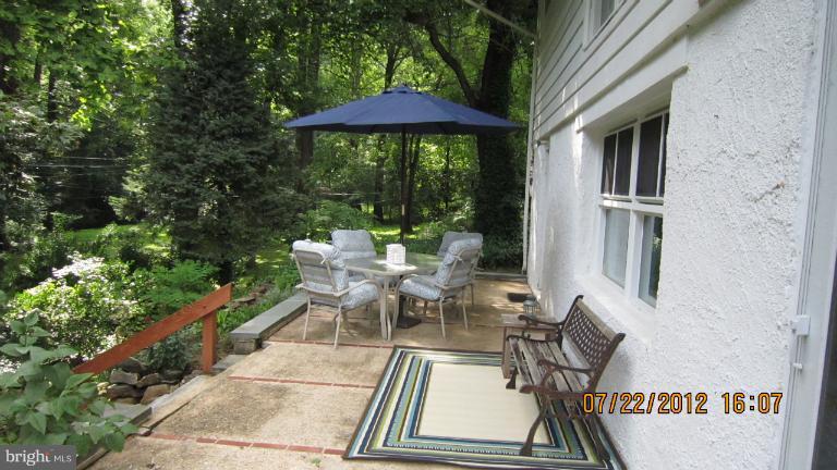 6736 Glenkirk Road Baltimore, MD 21239 - Photo 28 of 30 Patio