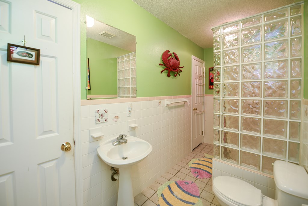 709 Buck Street Eastpoint, FL 32328 - Photo 17 of 48
