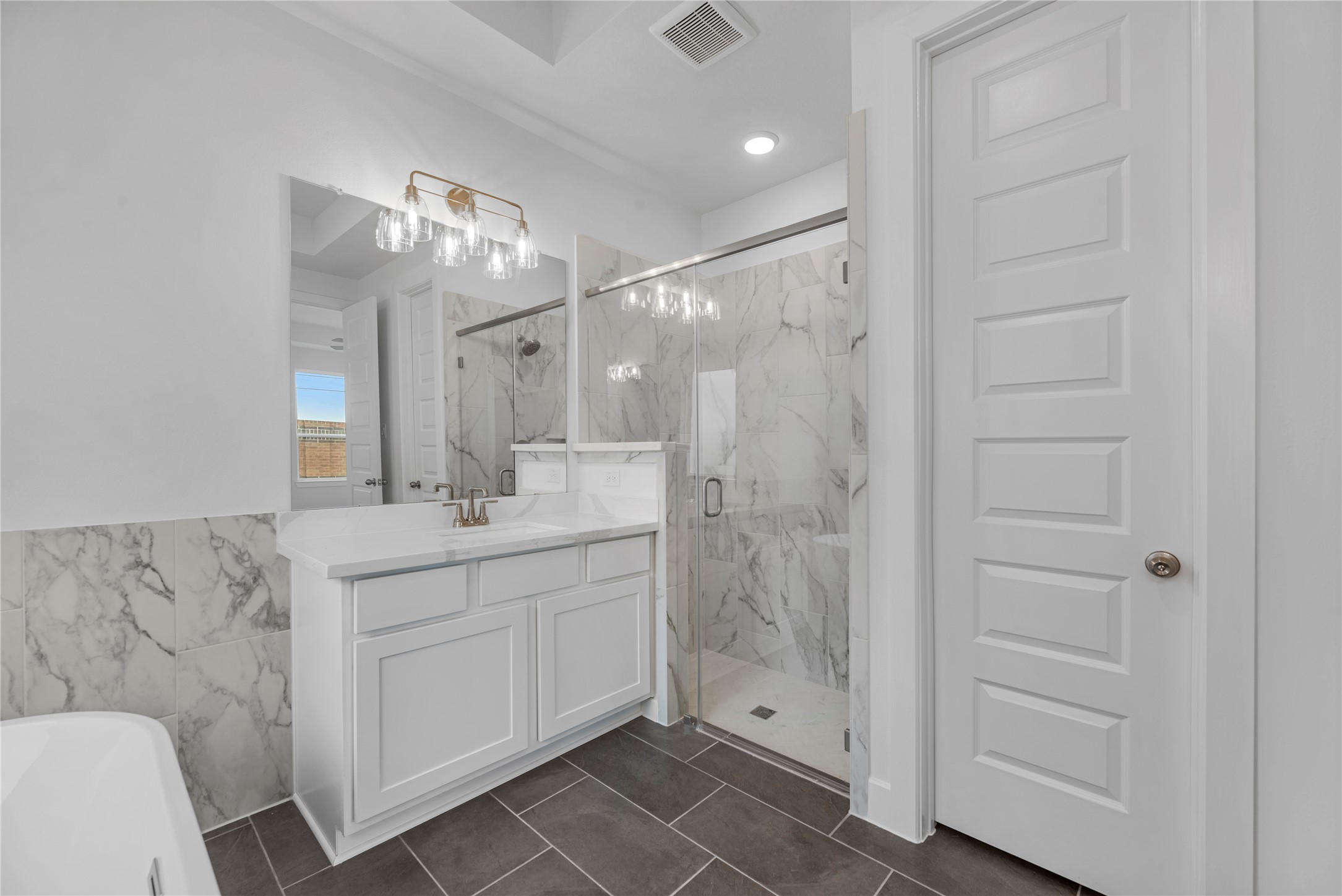 105 Railhead Drive Georgetown, TX 78633 - Photo 11 of 23 Representative image. Features, specifications, selections and colors may vary.