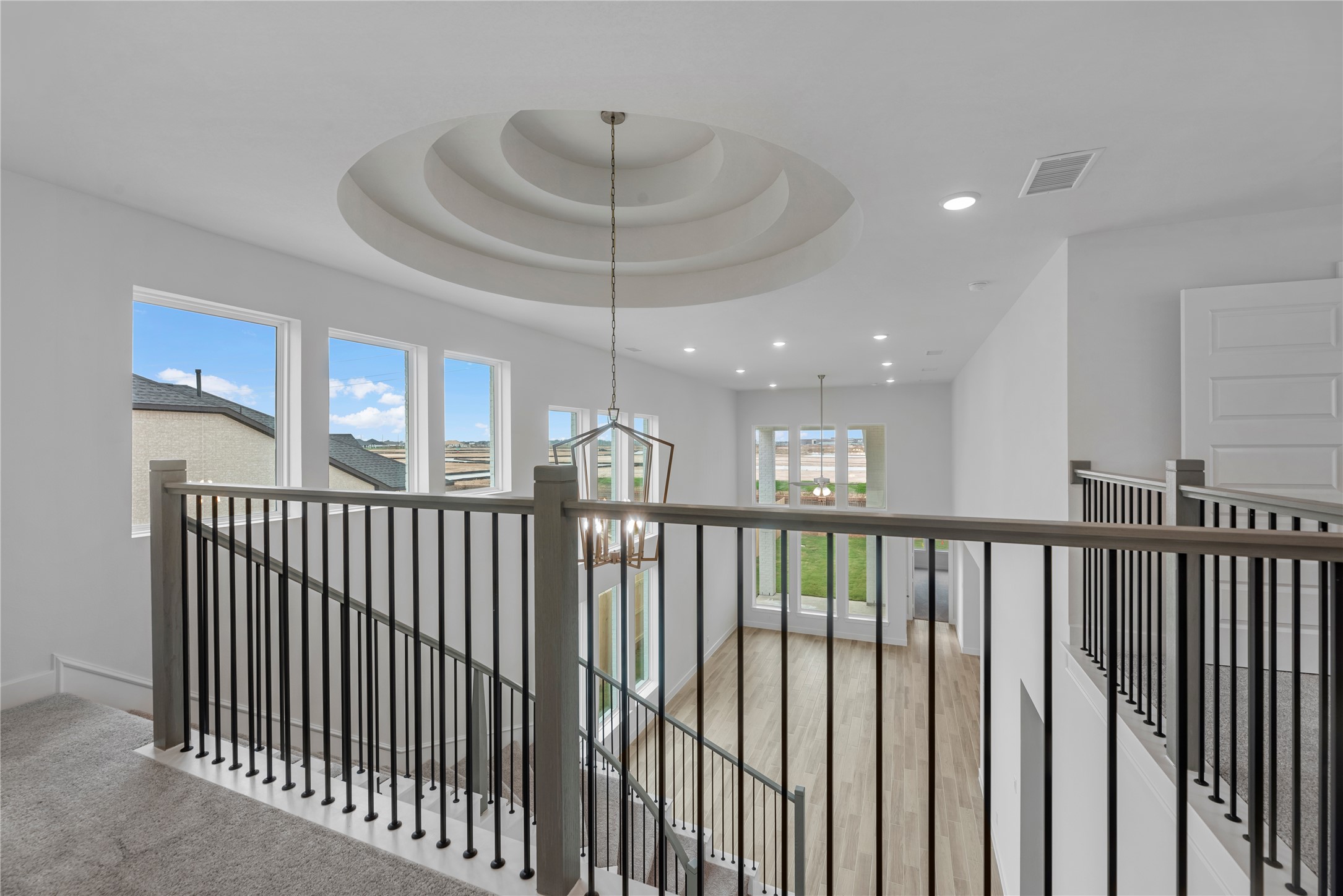 105 Railhead Drive Georgetown, TX 78633 - Photo 18 of 23 Representative image. Features, specifications, selections and colors may vary.