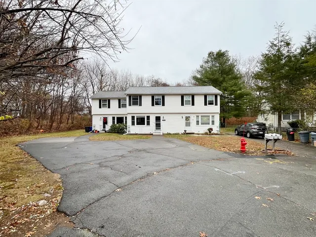 $2,300 | 11 Jones Landing, Unit B, Walpole, MA 02081